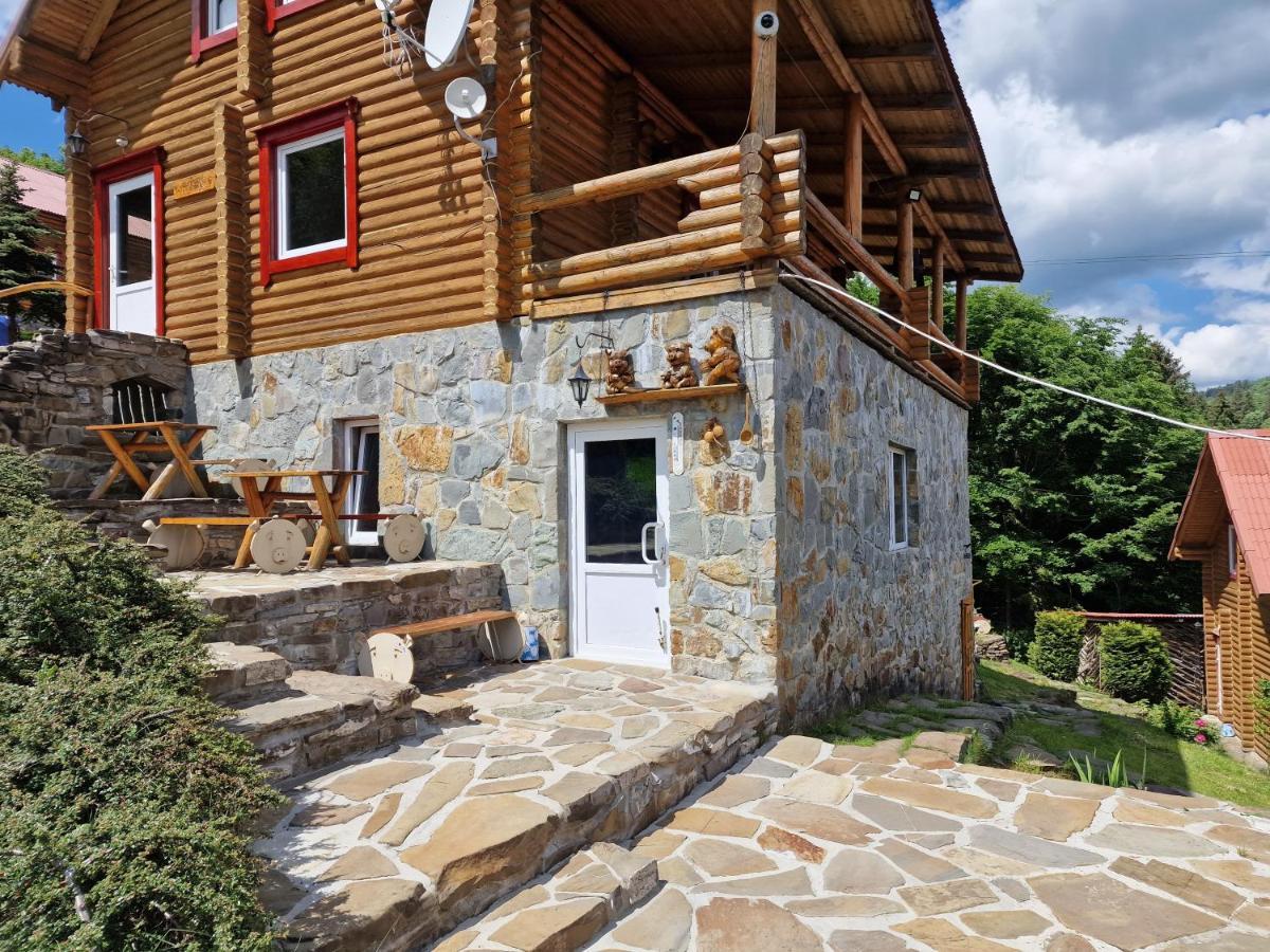 Троє Поросят Villa Slavske Dış mekan fotoğraf